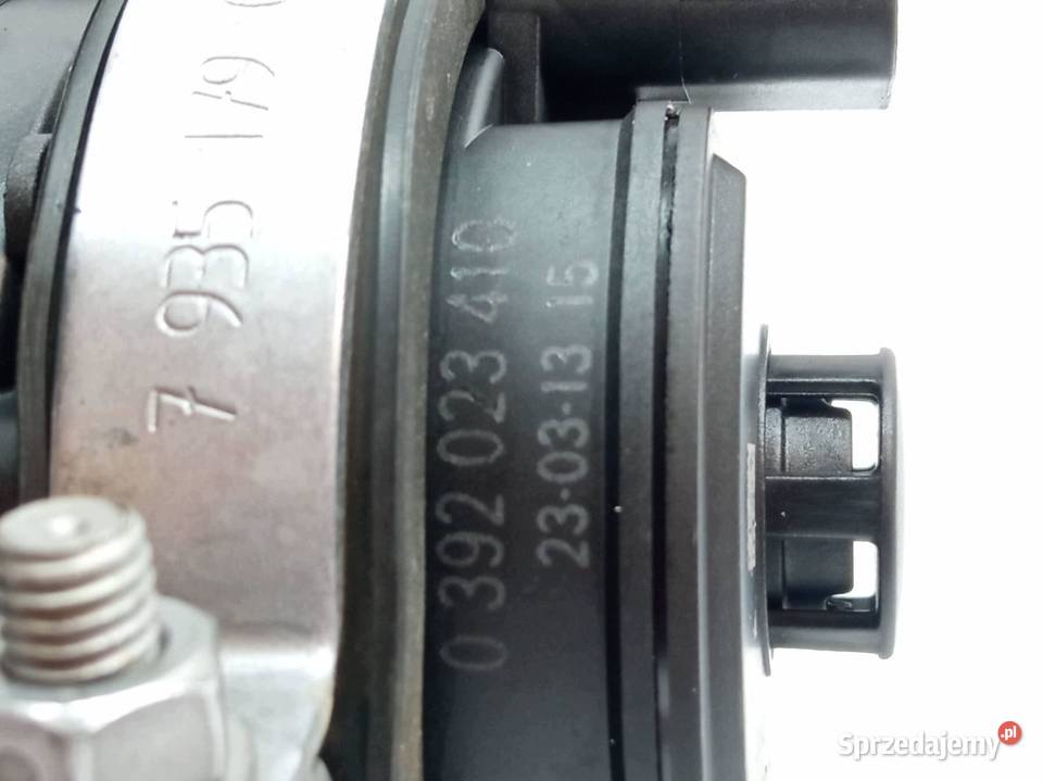 POMPA WODY DODATKOWA 8651287 20 B PHEV Bmw Seria