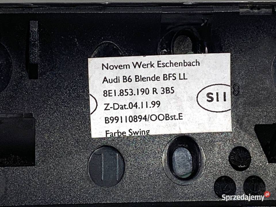 LISTWY DEKOR AUDI A4 B6 8E1853190R SedanLimuzyna