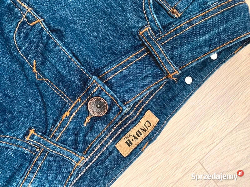 Cindy Jeans zgrabne spodenki jeansowe