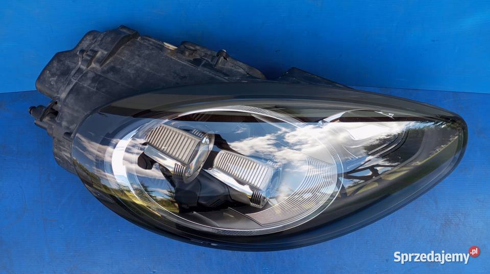 LAMPA LEWY PRZÓD PRAWY PRZÓD LED KOMPLET EU osobowe Nowy Tomyśl sprzedam