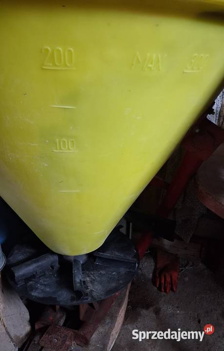 Rozsiewacz nawozów zawieszany Mierzawa