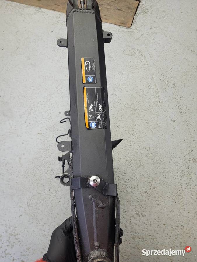 KAWASAKI Z900 Z 900 24 OEM WAHACZ Nowy Tomyśl