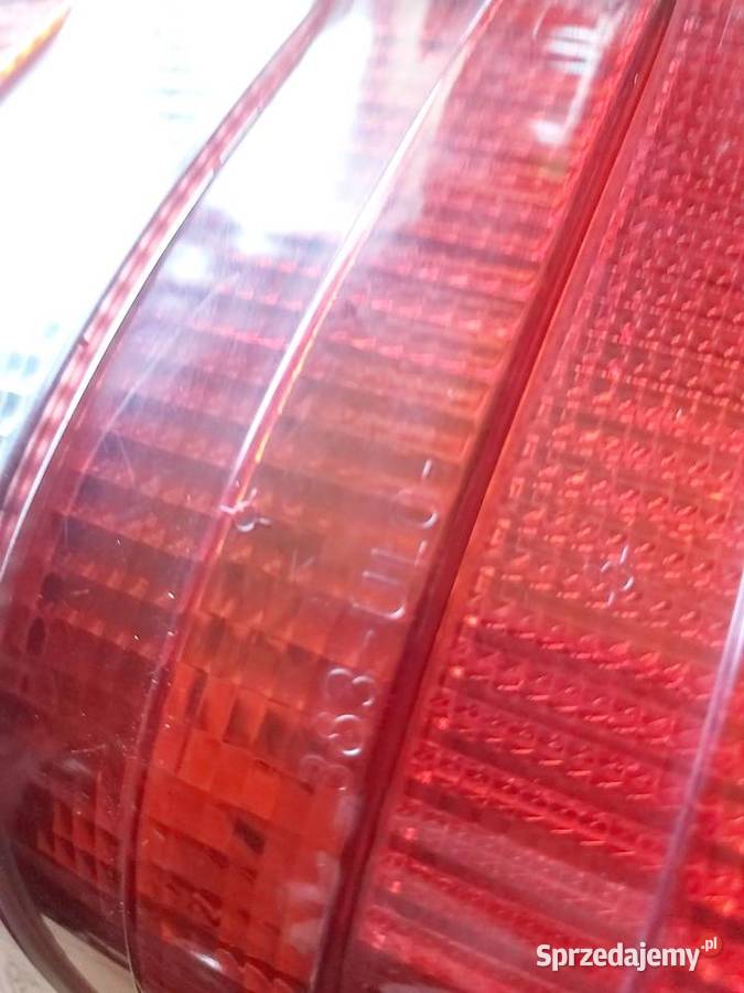 Lampy tylne tył w124 kombi ULO Mercedes oryginał Radecznica