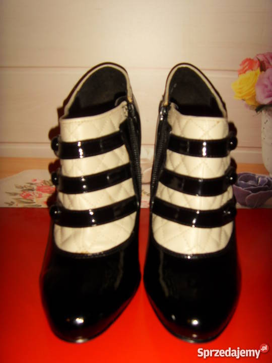 BOTKI LAKIERKI NAJMODNIEJSZE WIOSNA NEU LOOK Wrocław