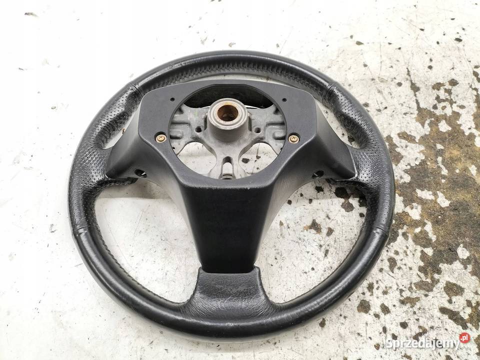 KIEROWNICA TRÓJRAMIENNA Toyota RAV4 II 20002005