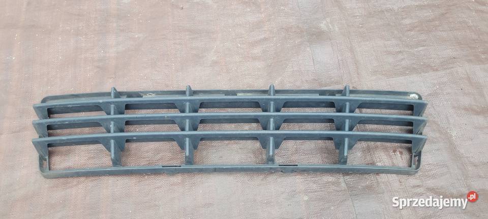 KRATKA ZDERZAKA ŚRODKOWA VOLVO S40 V50 0407 osobowe Części samochodowe Ruda Śląska