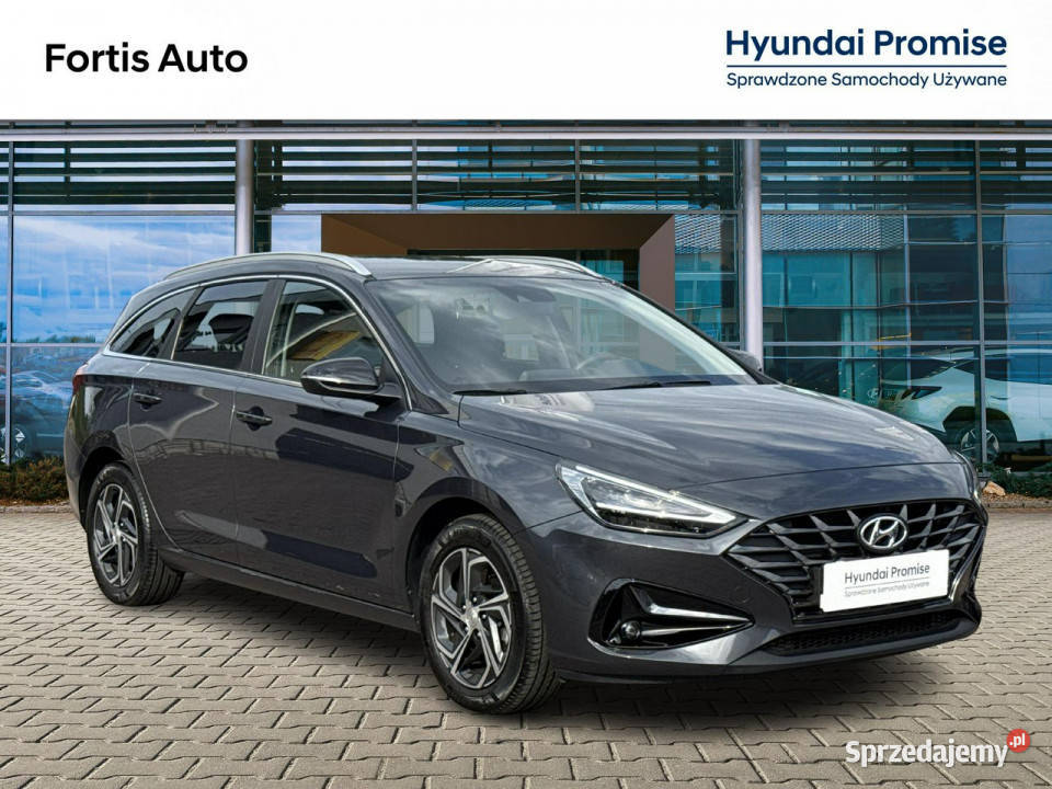Hyundai i30 10 TGDi 120 Smart LED Salon Serwis i30 sprzedam