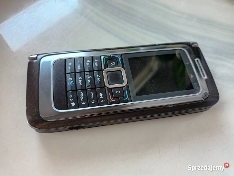 Nokia E90 ładny stan dystrybucja Tomaszów Lubelski