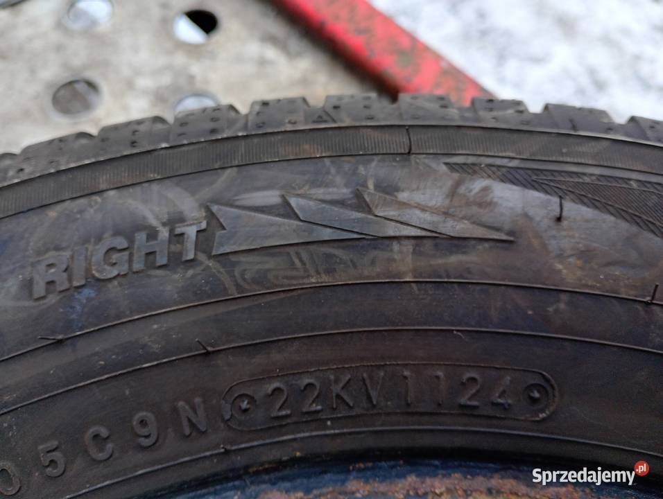 Opony wielorazowe Toyo 1956515 nowe Łódź