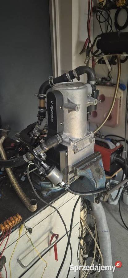 Ogrzewanie Eberspacher Hydronic MII D12W 24V Komorze