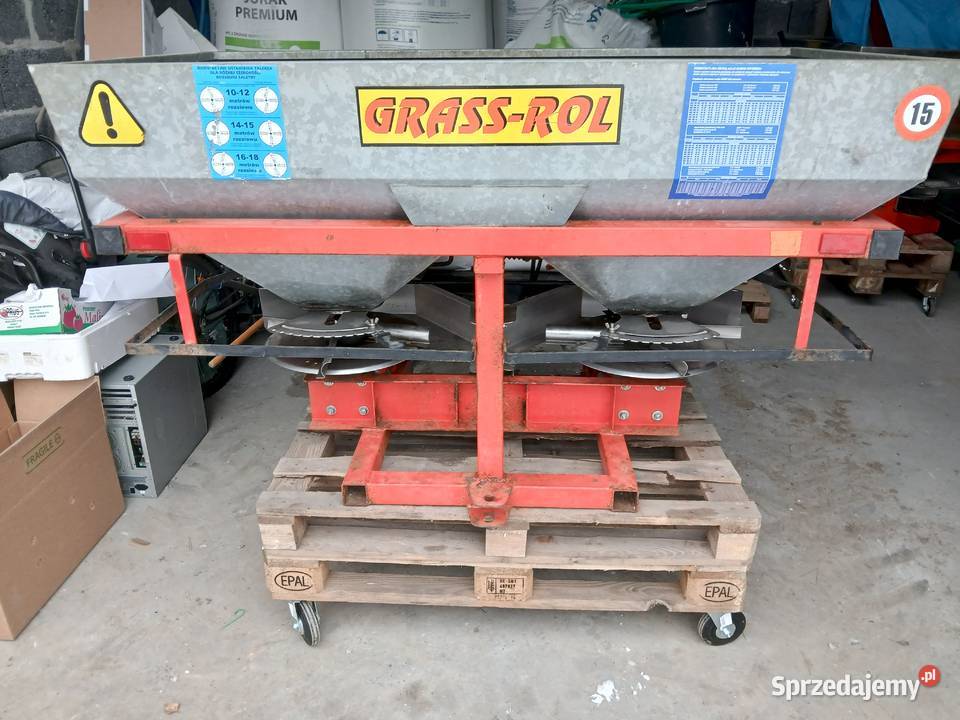 rozsiewacz do nawozu GrassROL