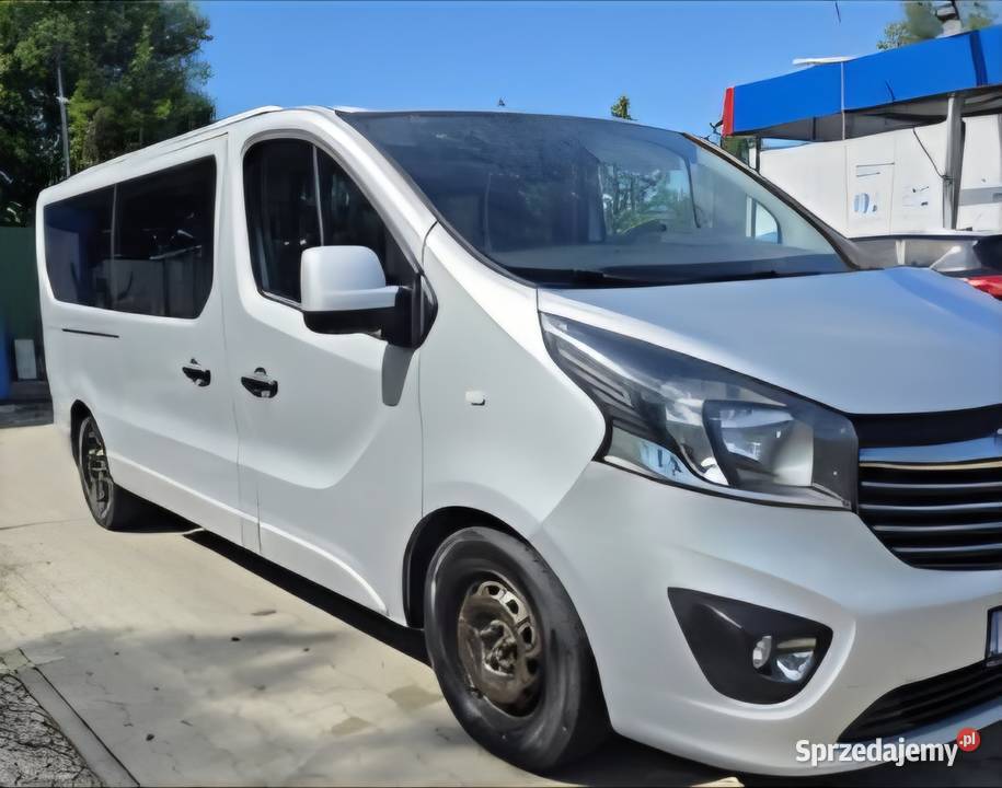 Sprzedam Opla Vivaro L2H1 klima 125KM Śliwice