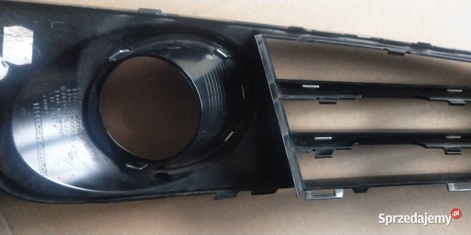 Audi A8 D4 0913 kratka zderzaka lewa Łódź