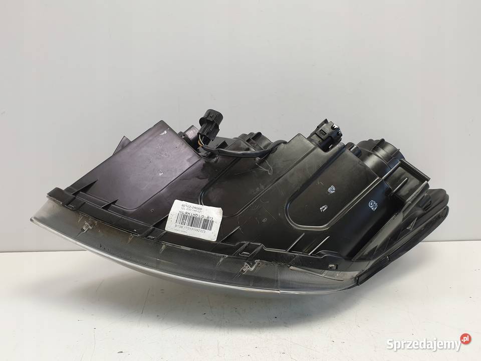 LAMPA PRAWA Hyundai i30 LIFT PRZEDNIA prawy Chełm