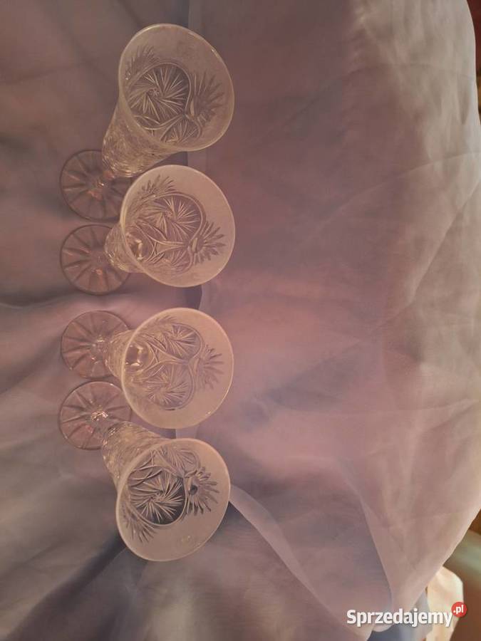 Kieliszki do szampana kryształowe 24 Pbo 4 Wrocław