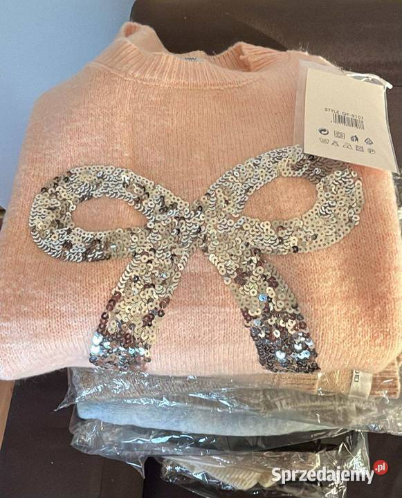 ubrania damskie nowe sprzedam pakiet ubrań Inny materiał zachodniopomorskie Szczecin