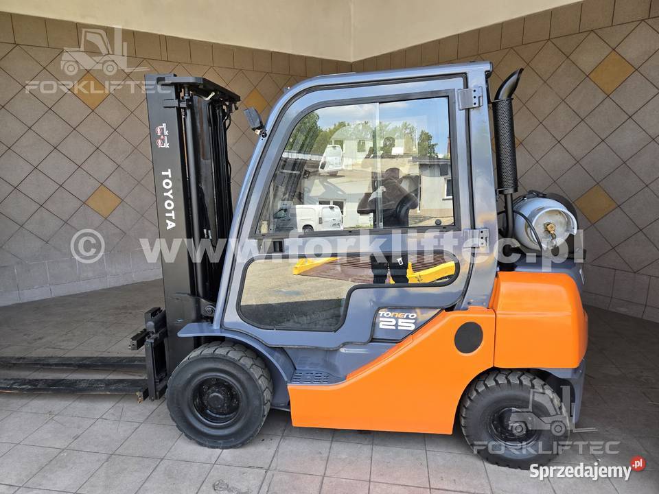 Wózek Widłowy TOYOTA 8FG25 Kabina wolny skok Wózki widłowe Lędziny