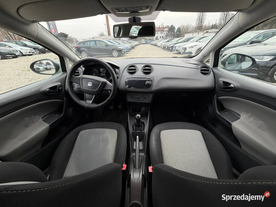 Seat Ibiza 16 diesel2012 Klima Isofix Alufelgi sprzedam