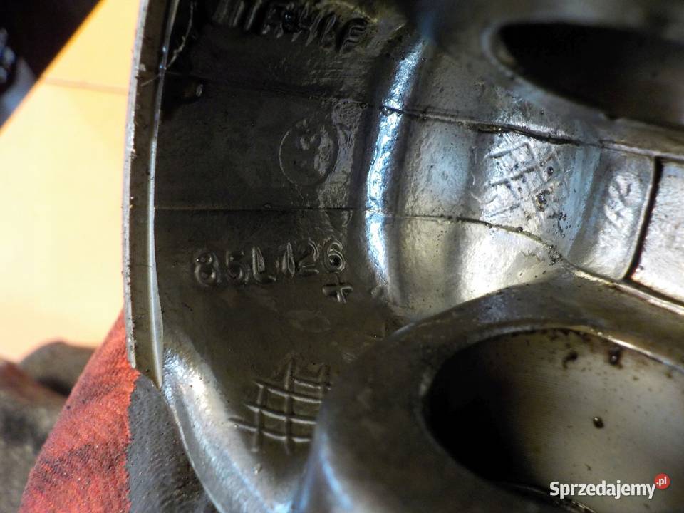 BMW E90 E60 325i 30 B 09r N53 218 tlok 7558525