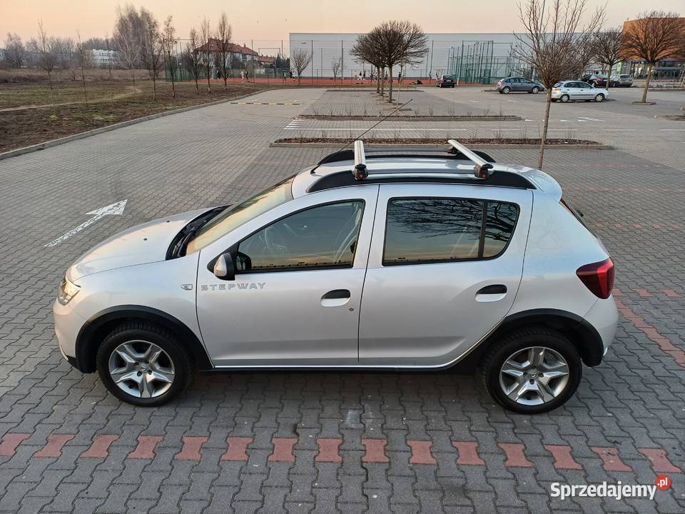 Dacia Sandero II Stepway Laureate 15 dCi FL Warszawa