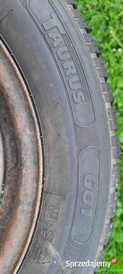 Opony zimowe z felgami 18565 R15 Bydgoszcz sprzedam