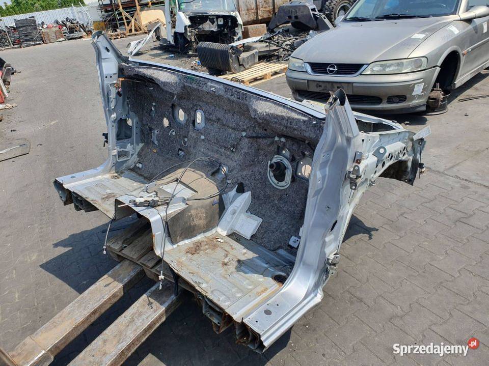 ĆWIARTKA PRAWA PRZÓD MITSHUBISHI PAJERO IV osobowe Pozostałe Lipno