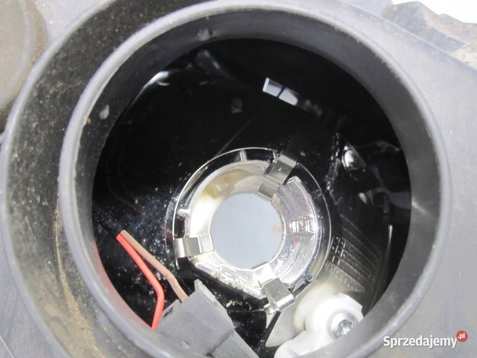 FORD TRANSIT 18r lampa lewa przód GK3113W030AA osobowe Kielce