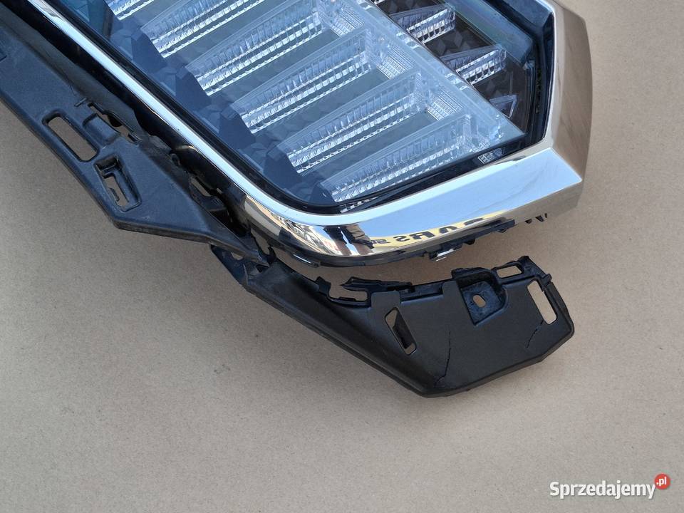 SKODA ENYAQ GRILL ATRAPA CRYSTAL FACE RAMKA Atrapy sprzedam