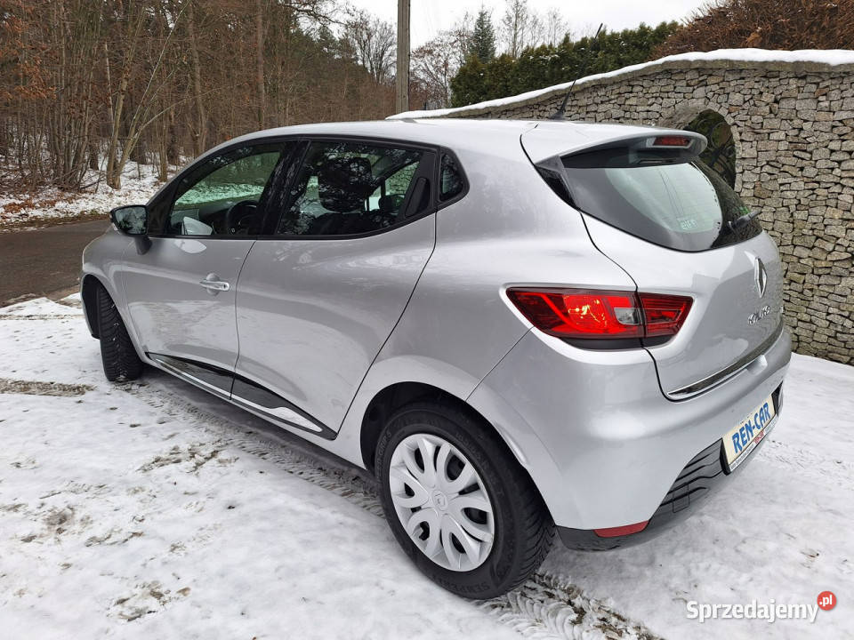 Renault Clio 09 TCe Expression IV 2012