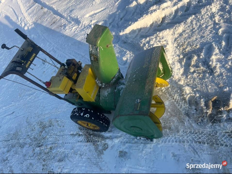 Odśnieżarka do śniegu wirnikowa John Deere Sieklówka