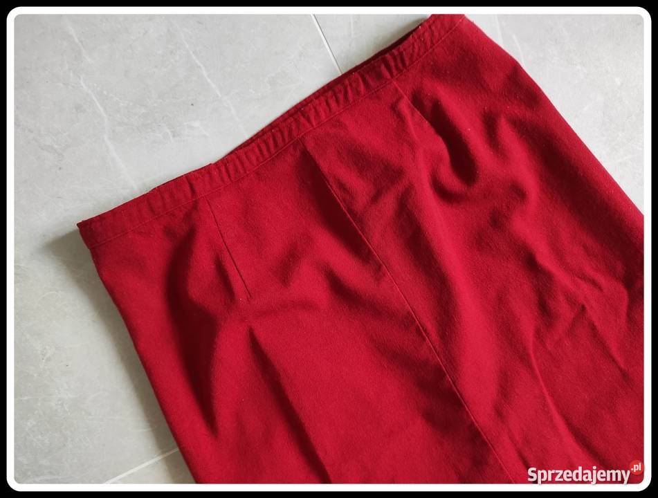 Czerwona spódnica z guzikami 42 XL Spódnice i sukienki