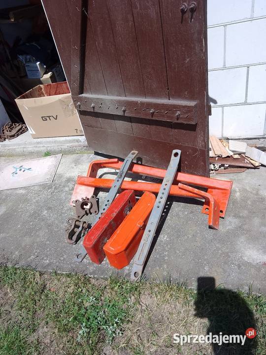 Wsporniki i skrzynki do MF255 3512 Ursus Wielgie