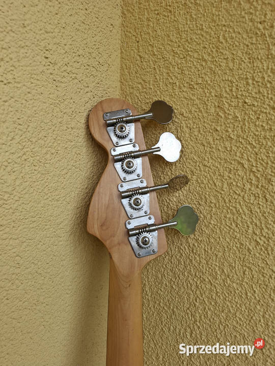 Gitara basowa Fender Squier sprzedam