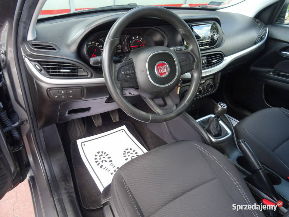 Fiat Tipo POP 14 95 5 drzwi Salon II 2016 Łódź