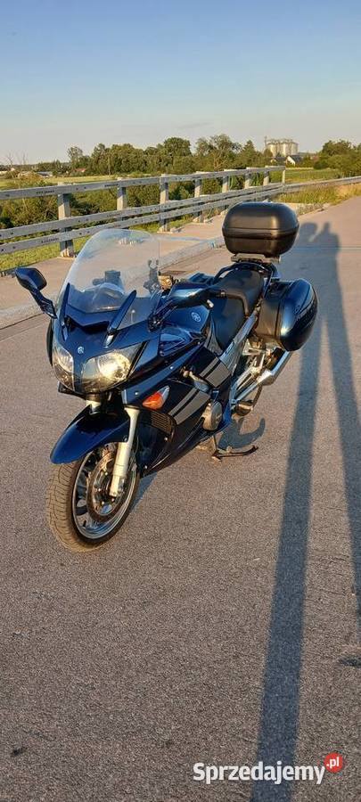 YAMAHA FJR
