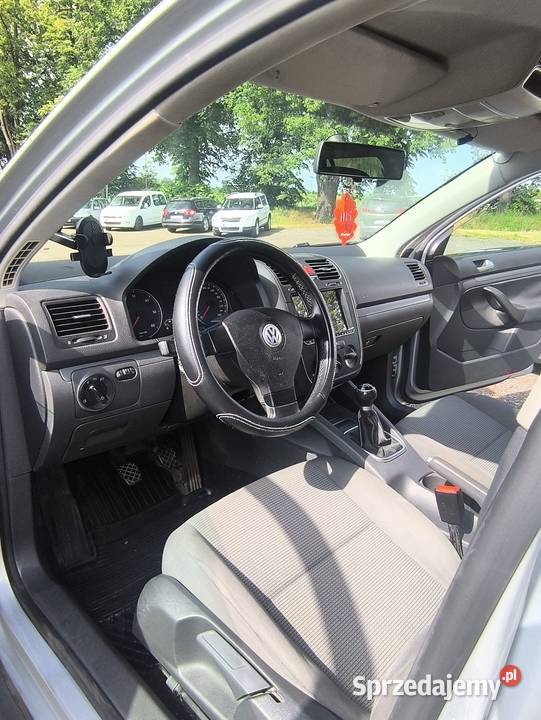 Volkswagen Golf MK5 19TDI Zadbany Duży Serwis garażowany sprzedam