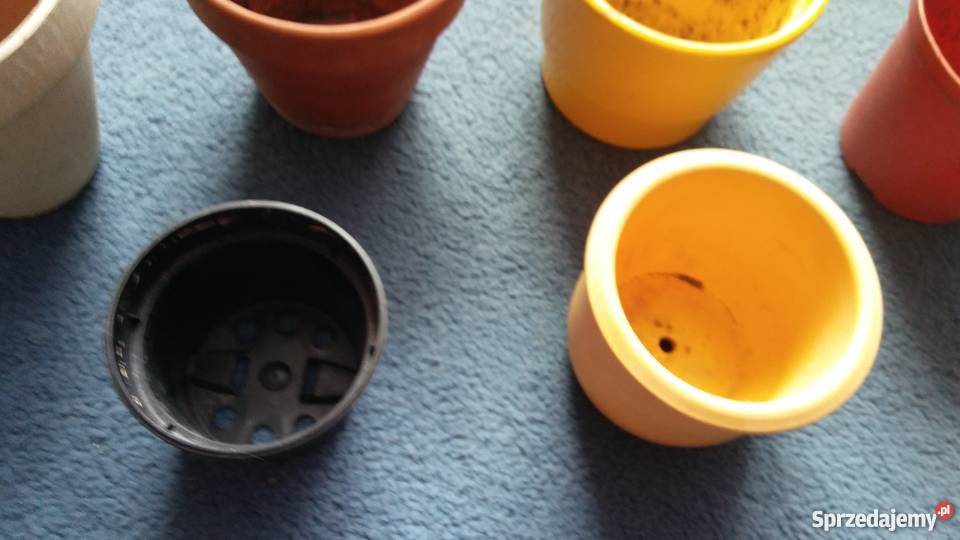 doniczki w ilości 6 komplet Poznań