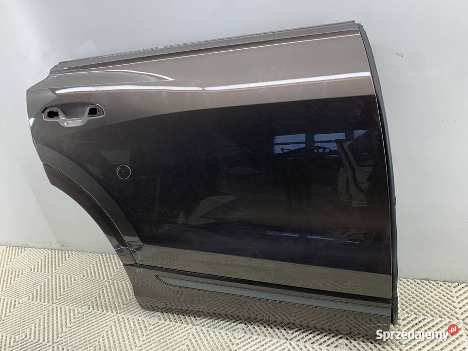 DRZWI PRAWY TYŁ AUDI Q8 SUV Argusbraun metallic