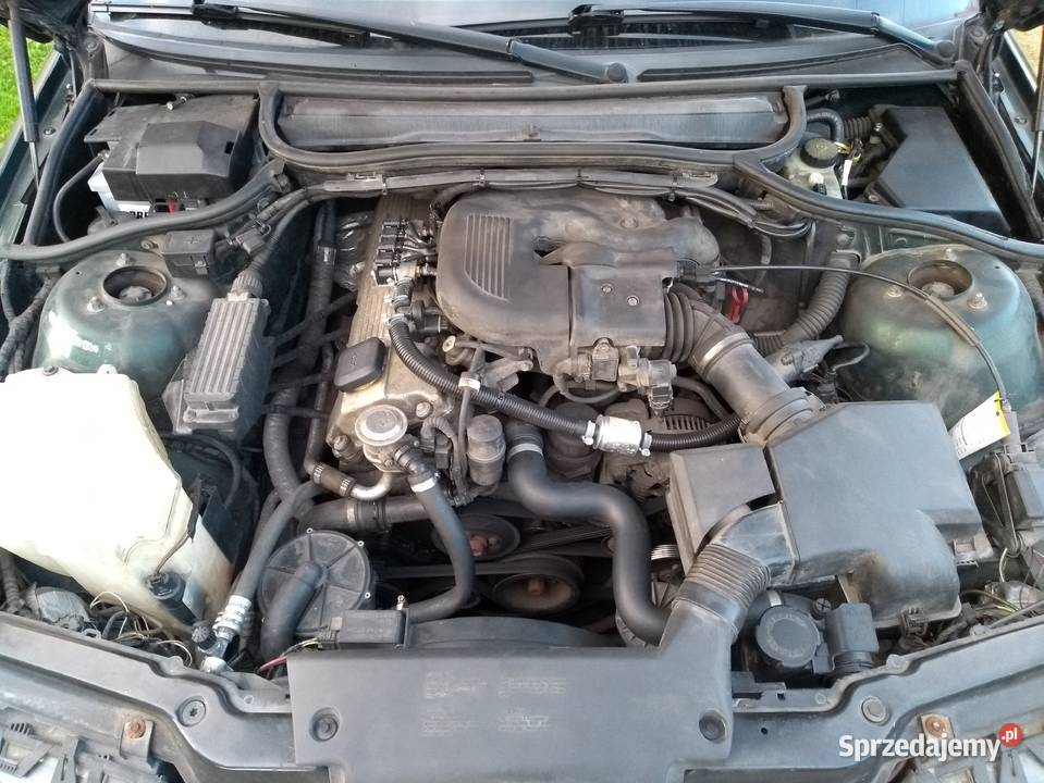 Sprzedam BMW E46 Sedan 2000 r 19 105 kupiony w Polsce Dąbrowa Górnicza