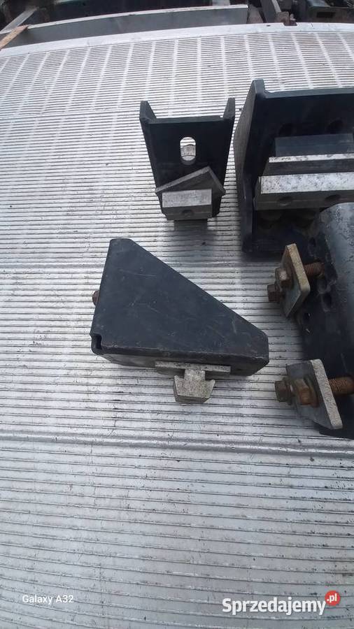 Uchwyty montażowe winda Bar Cargolift wysuwana Przykona