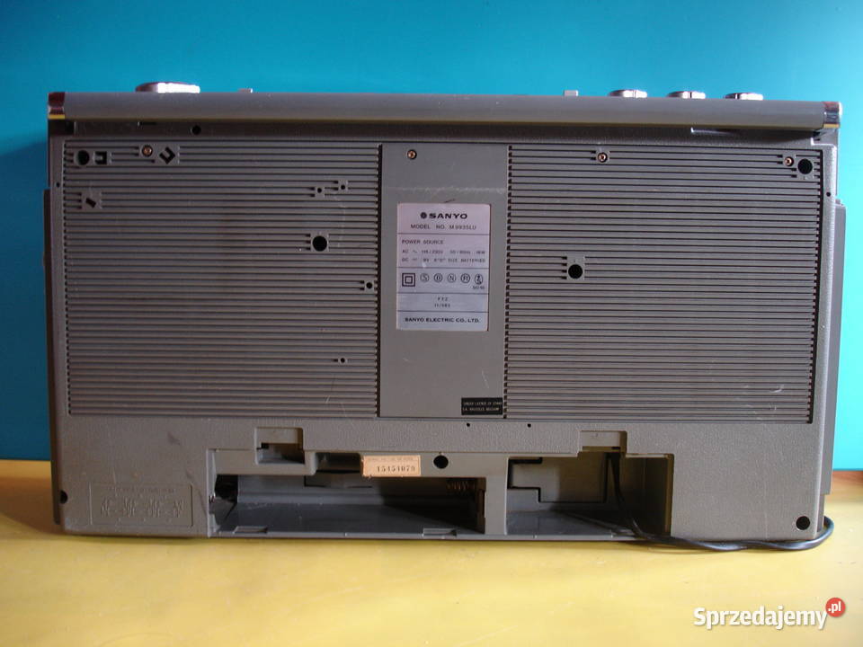 Radiomagnetofon SANYO M9935LU Zielona Góra