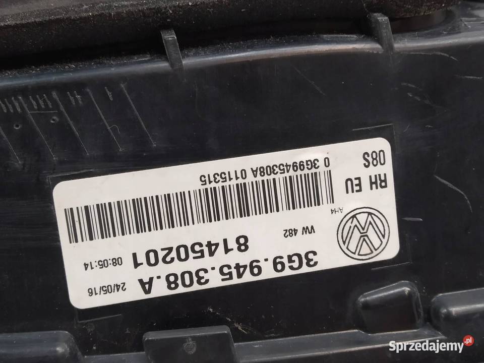 LAMPA TYŁ W KLAPĘ PRAWA KOMBI LED 3G9945308A VW osobowe świętokrzyskie