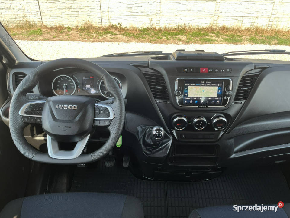 Iveco Daily 50C18 Wywrot3Strony 7osob HAK