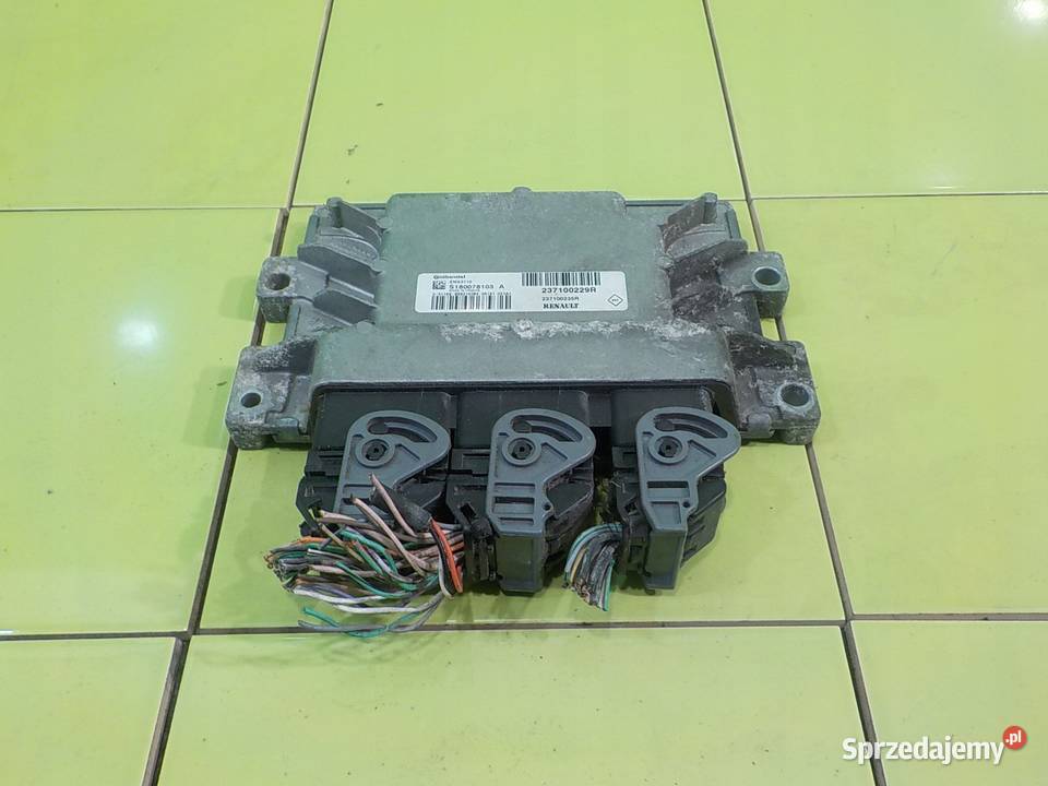 RENAULT MEGANE III 09r HB 5D sterownik komputer osobowe