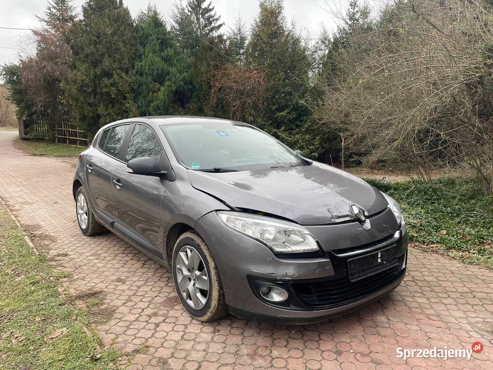 Renault Megane 16 MPI nawigacja Staszów