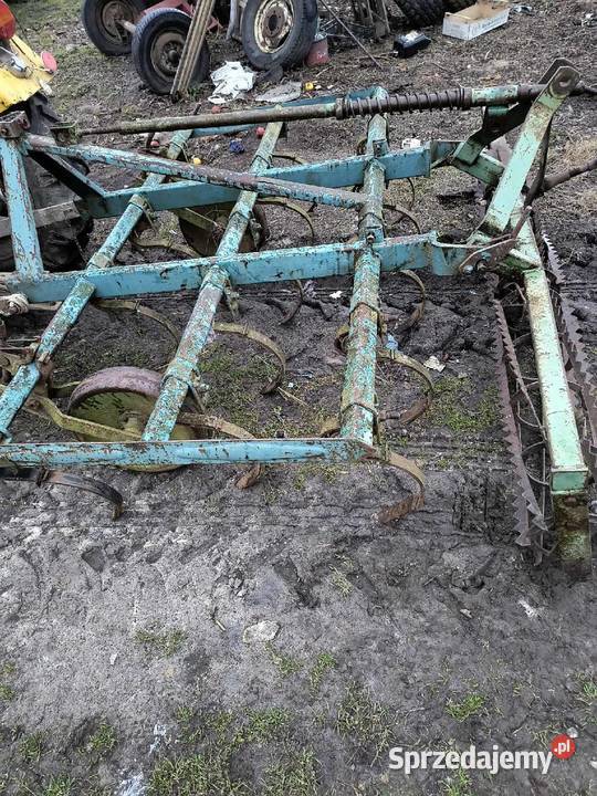 Agregat uprawowy z wałkiem