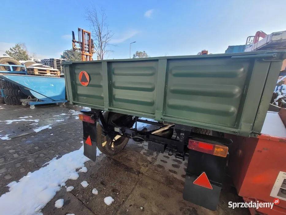 Przyczepa dwuosiowa D44 3tonowa sprzedam
