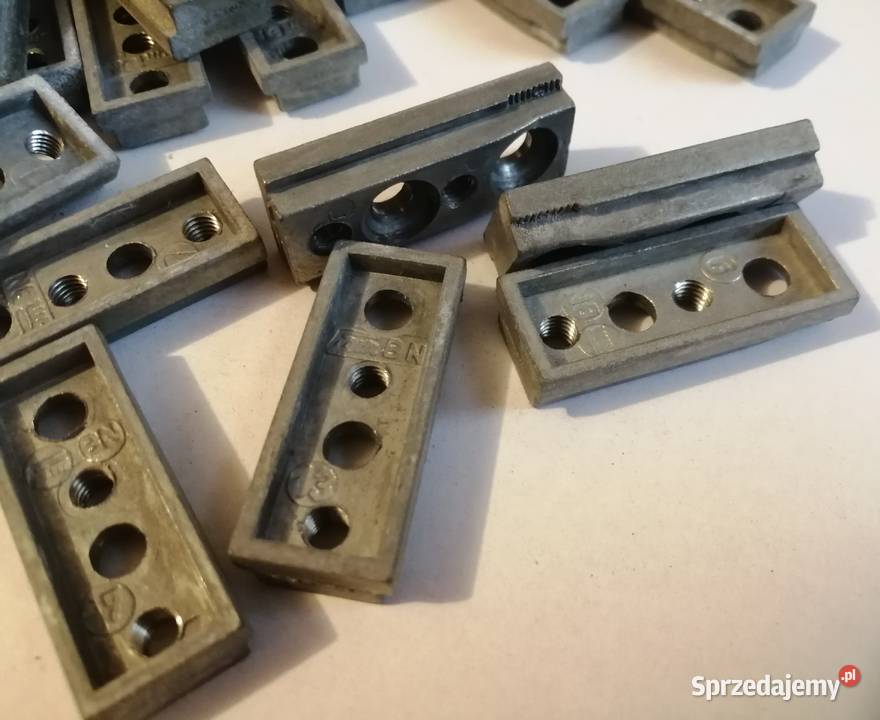 Podstawa pod zawias meblowy Fan 8x38mm 31 Czeladź