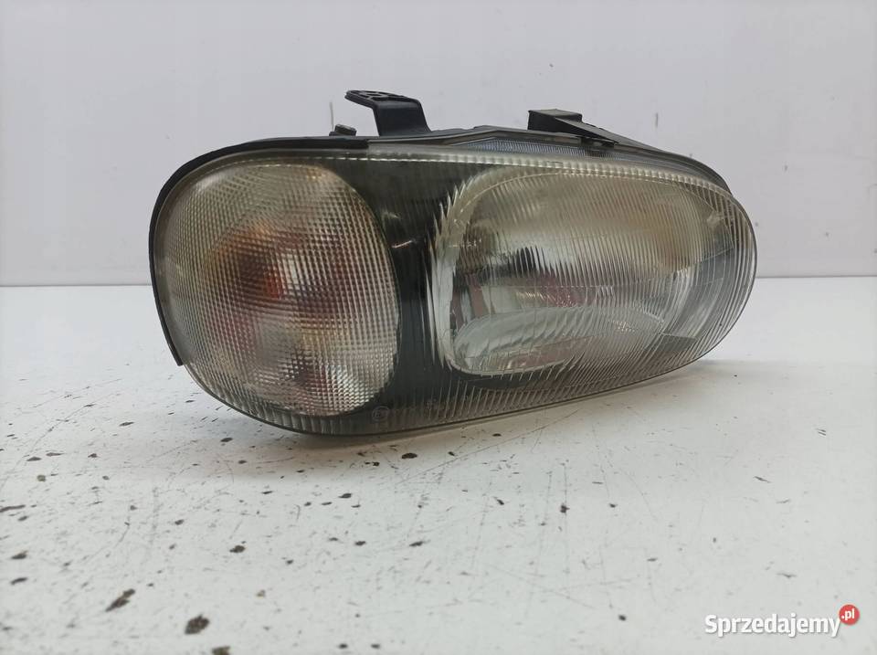 LAMPA PRZÓD PRAWA EU Suzuki Alto V 19982004