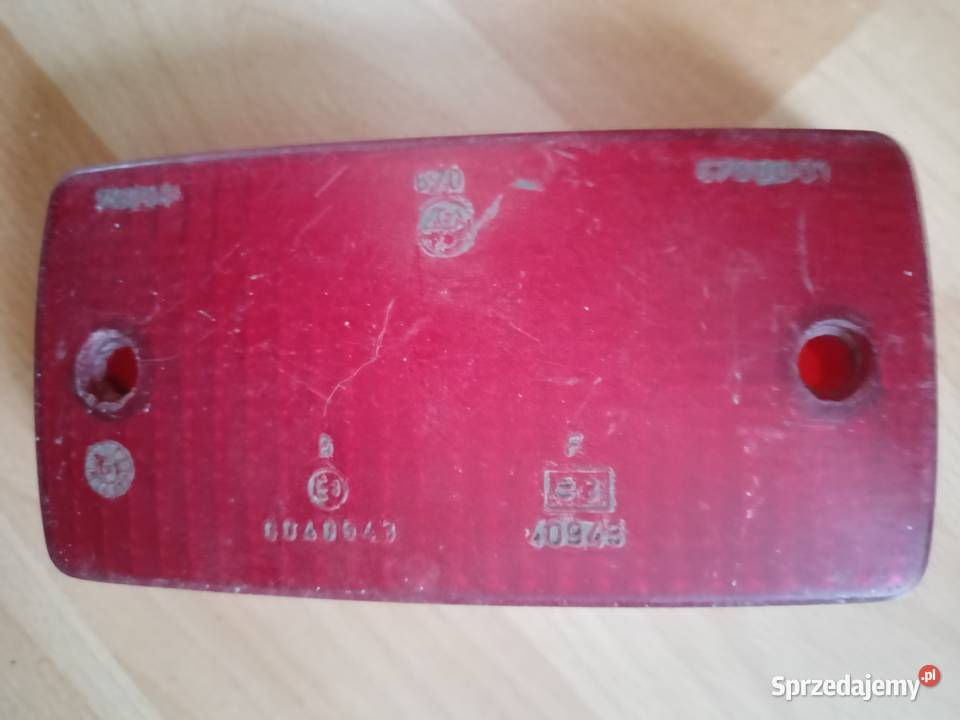 Fiat 125p Stary typ Klosz lampy tył czerwony Tarnobrzeg